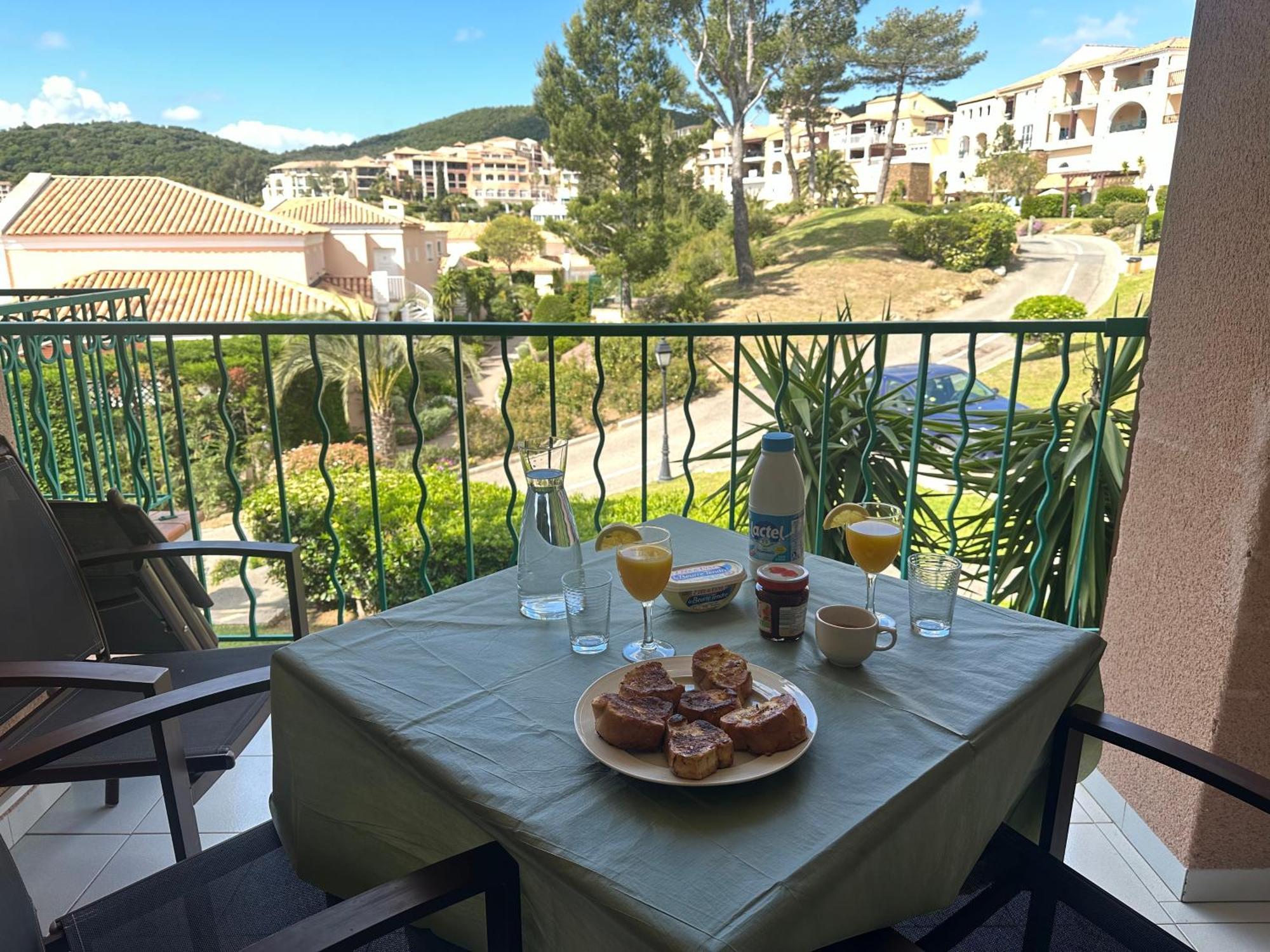 Cap Esterel Village Pierre & Vacance , Agay 4Prs Climatise-Wifi-Parking Inclus Saint-Raphaël Exterior foto